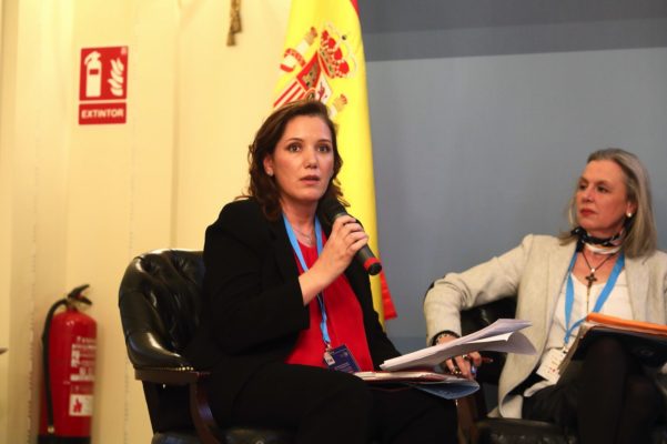 Mesa B. La familia como bien natural: retos y desafíos